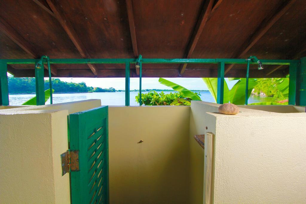 Zion Country Bed & Breakfast Manchioneal Ruang foto